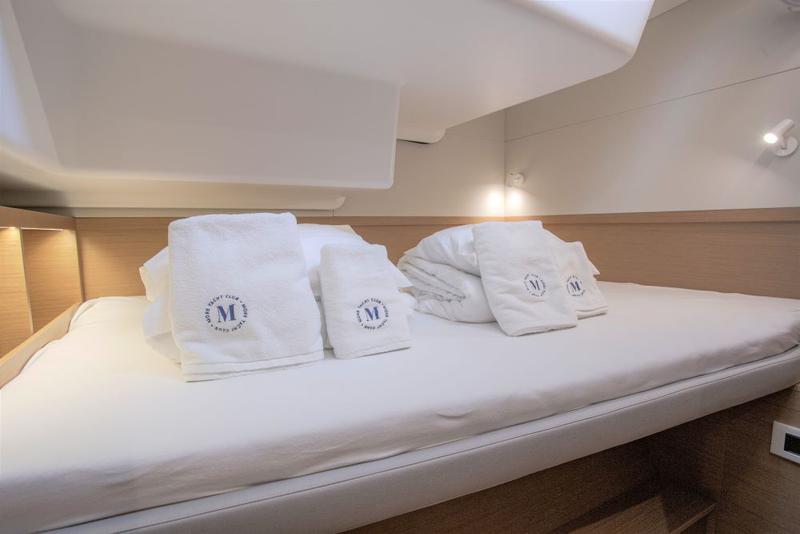 Book yachts online - catamaran - Excess 15 - Excess 15 - rent