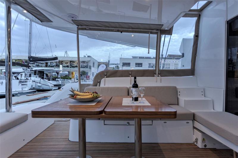 Book yachts online - catamaran - Excess 15 - Excess 15 - rent