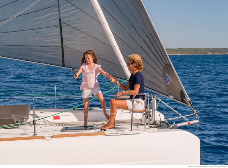 Book yachts online - catamaran - Lagoon 40 - TWILIGHT - rent