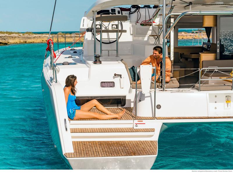 Book yachts online - catamaran - Lagoon 42 - STARDUST - rent