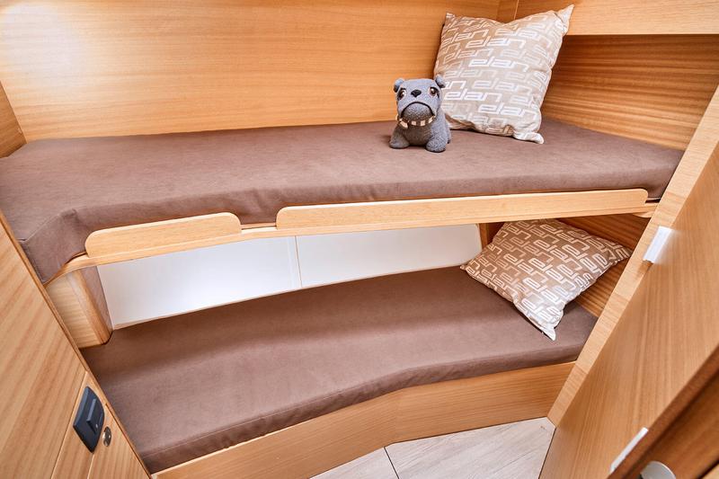 Book yachts online - sailboat - Elan Impression 50.1 - Do-Re-Mi - rent