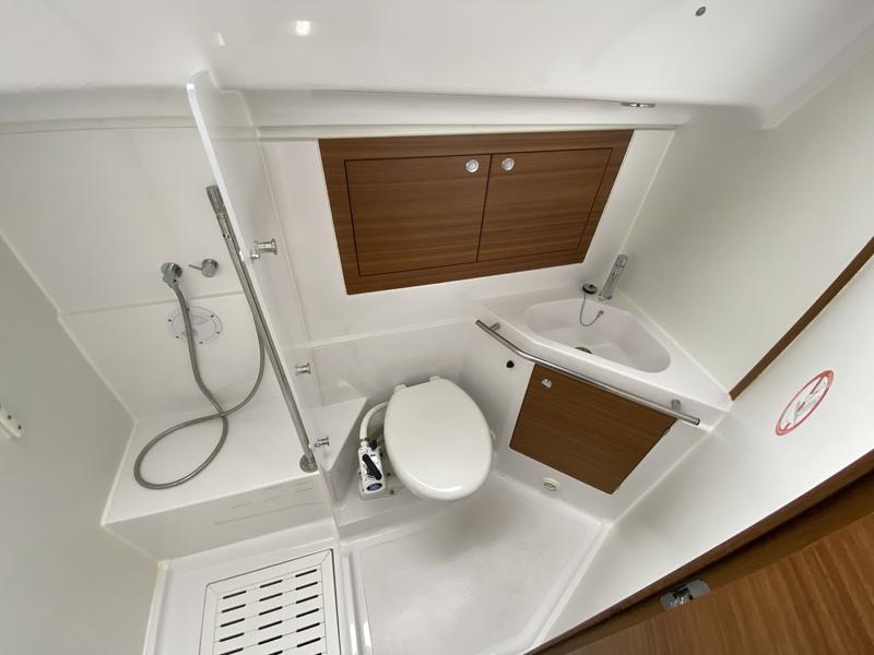 Book yachts online - sailboat - Elan Impression 45.1 - VIKI - rent