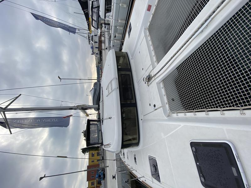 Book yachts online - catamaran - Lagoon 39 - NIRVANA - rent
