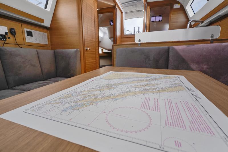 Book yachts online - sailboat - Elan 40.1 - MICKY - rent