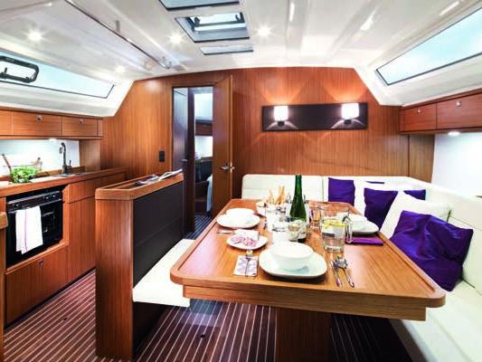 Book yachts online - sailboat - Bavaria Cruiser 46 - No Name - rent
