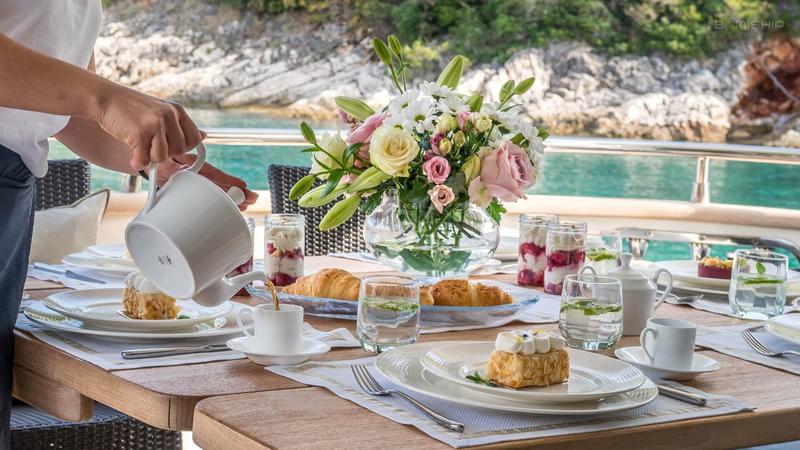 Book yachts online - motorboat - Maiora 20S - Angelo Blu - rent