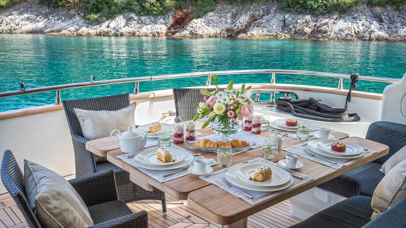 Book yachts online - motorboat - Maiora 20S - Angelo Blu - rent