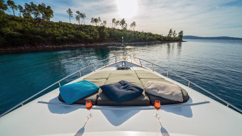 Book yachts online - motorboat - Maiora 20S - Angelo Blu - rent