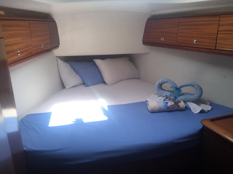 Book yachts online - sailboat - Bavaria 44 - Stelios - rent