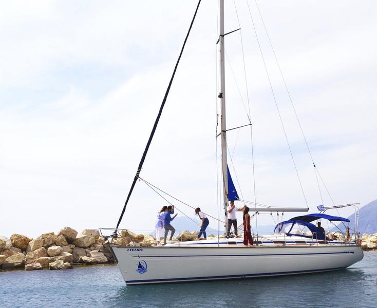 Book yachts online - sailboat - Bavaria 44 - Stelios - rent