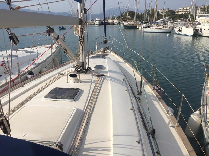Book yachts online - sailboat - Bavaria 44 - Stelios - rent