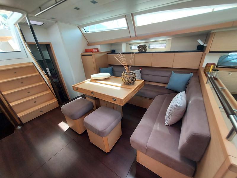 Book yachts online - sailboat - Bordeaux 60 - EOS 2 - rent