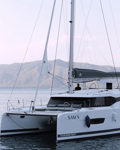 Book yachts online - catamaran - Isla 40 - SAM - rent