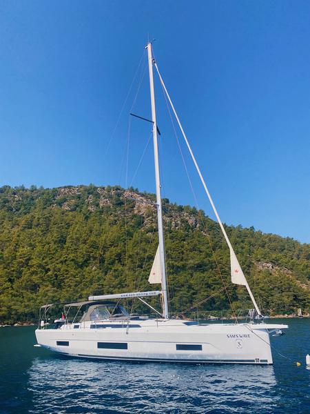 Book yachts online - sailboat - Dufour 470 - SAM'S WAVE - rent