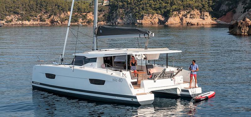 Book yachts online - catamaran - Isla 40 - ALMIRIKI - rent