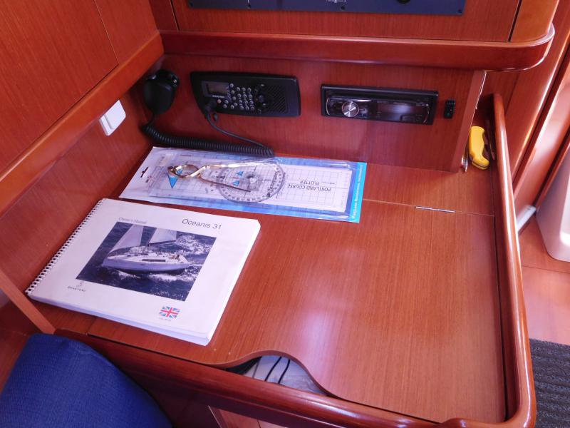 Book yachts online - sailboat - Oceanis 31 - Alibi - rent