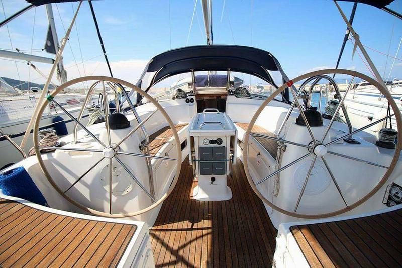 Book yachts online - sailboat - Bavaria 44 - Argonaftis - rent