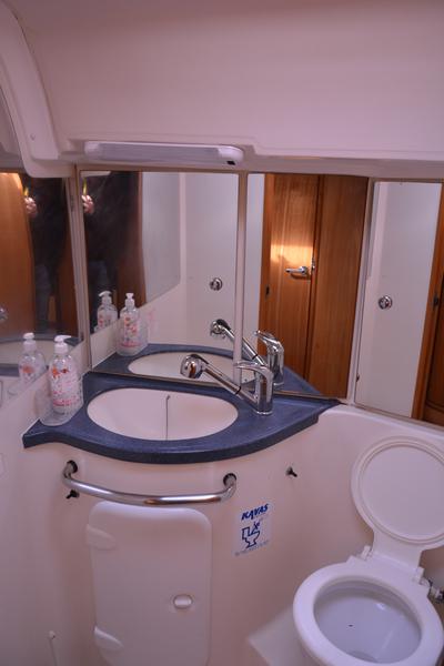 Book yachts online - sailboat - Bavaria 46 - Chronos - rent