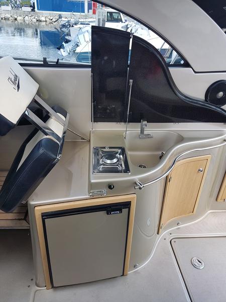 Book yachts online - motorboat - Mirakul 30 Sport SE - Laura III - rent