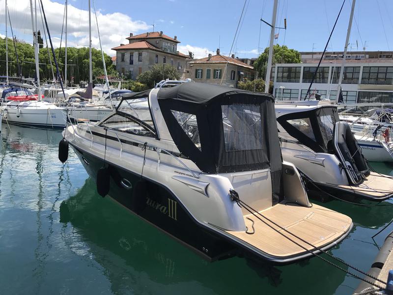 Book yachts online - motorboat - Mirakul 30 Sport SE - Laura III - rent