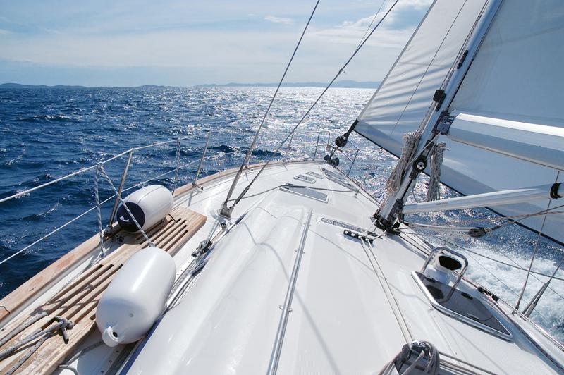 Book yachts online - sailboat - Bavaria 40 Cruiser - &quot;LADY BUTTERFLY&quot; - rent