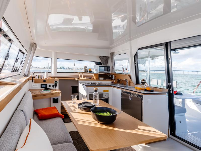 Book yachts online - catamaran - Excess 11 - MOANA IBIZA CREWED - rent