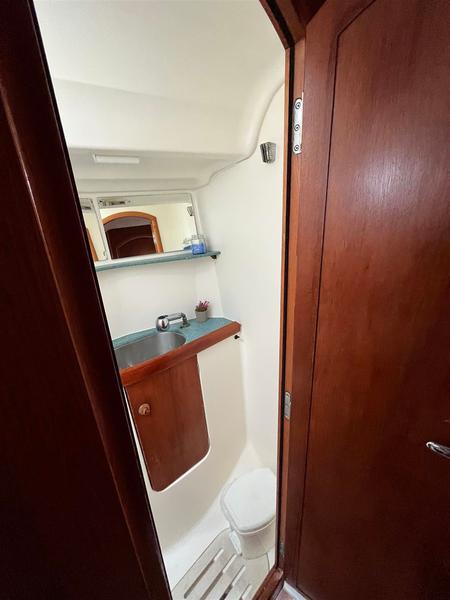 Book yachts online - sailboat - Sun Odyssey 43 - Irene - rent