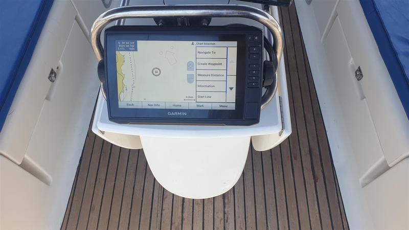 Book yachts online - sailboat - Sun Odyssey 43 - Irene - rent