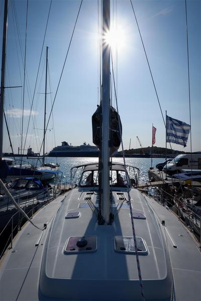 Book yachts online - sailboat - Oceanis 50 - Kookoo (A/C , Generator , Bow Thruster , Solar , Electric winches, Refit 2022) - rent