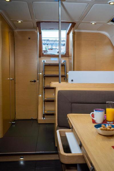 Book yachts online - sailboat - Elan 45 Impression - ALEXE - rent