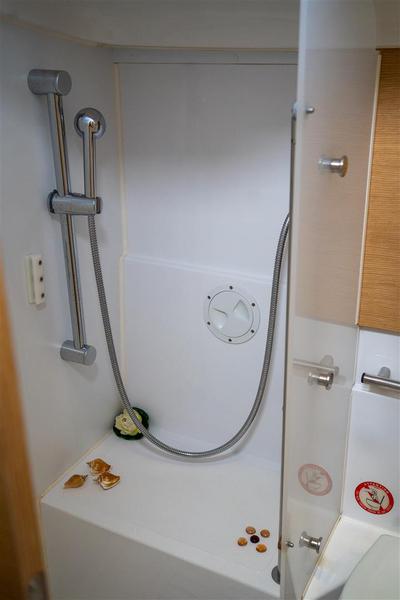 Book yachts online - sailboat - Elan 45 Impression - ALEXE - rent