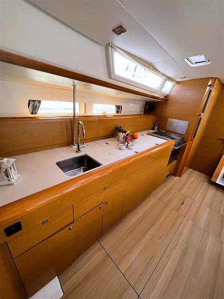 Book yachts online - sailboat - Sun Odyssey 469 - Scooby Doo - rent