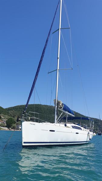 Book yachts online - sailboat - Oceanis 43+ - Twins - rent