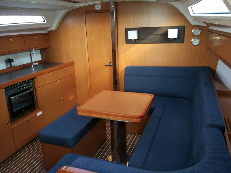 Book yachts online - sailboat - Bavaria 41 Cruiser - Nostalgia - rent