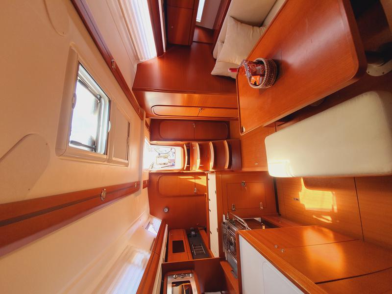 Book yachts online - sailboat - Dufour 405 - Namaste - rent