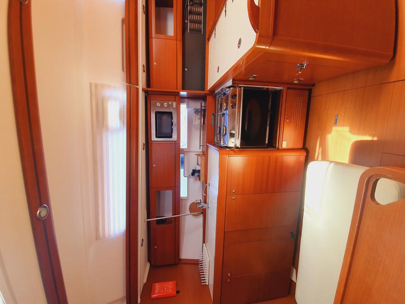 Book yachts online - sailboat - Dufour 405 - Namaste - rent