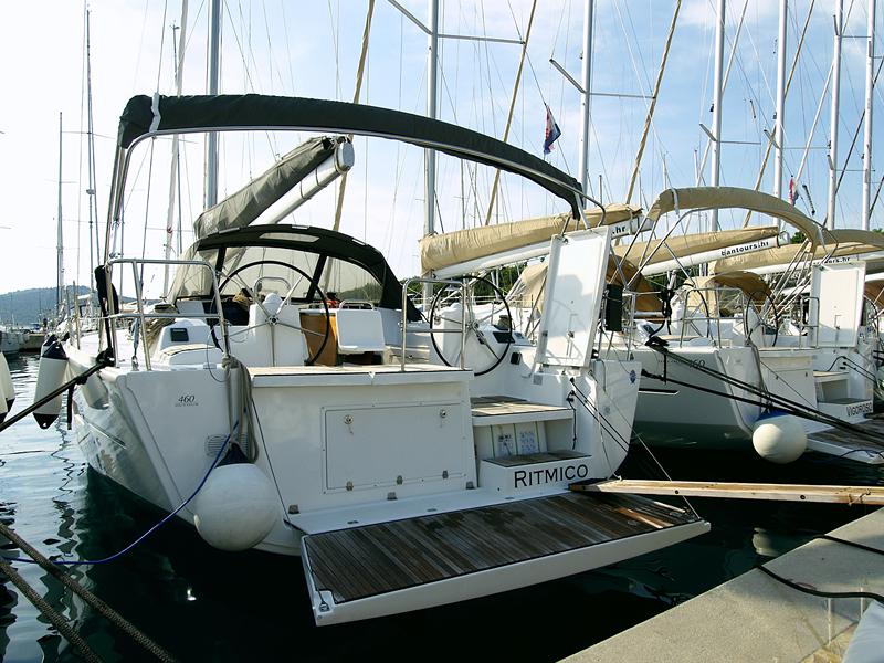 Book yachts online - sailboat - Dufour 460 Grand Large - Ritmico - rent