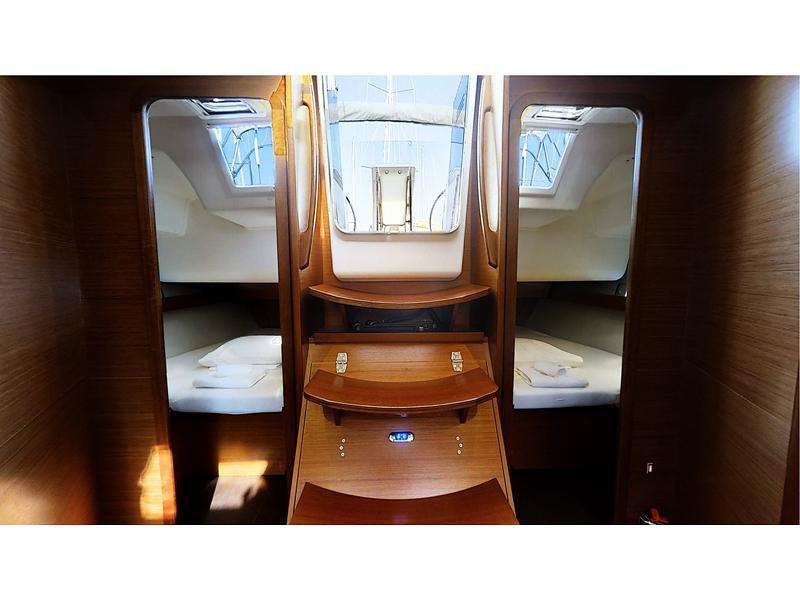 Book yachts online - sailboat - Dufour 460 Grand Large - Ritmico - rent