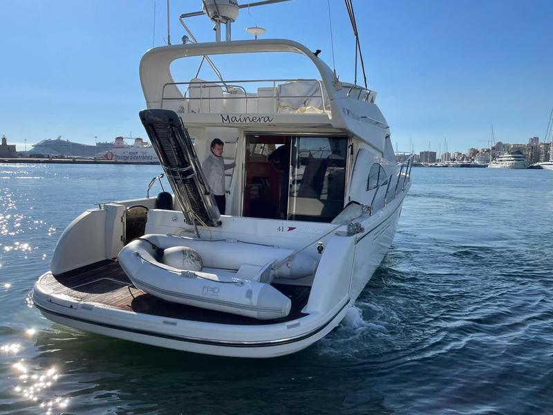 Book yachts online - motorboat - Rodman 41 - Mainera - rent