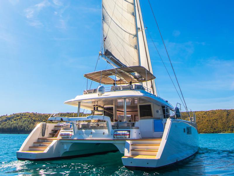 Book yachts online - catamaran - Lagoon 560 - Cool Change - rent