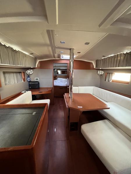 Book yachts online - sailboat - Oceanis 41.1 - Ocyrhoe - rent