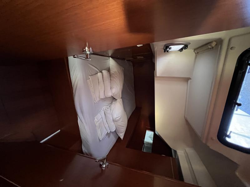 Book yachts online - sailboat - Oceanis 46.1 - Serenity - rent