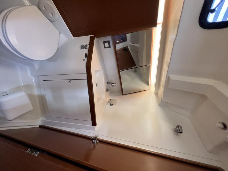 Book yachts online - sailboat - Oceanis 46.1 - Serenity - rent