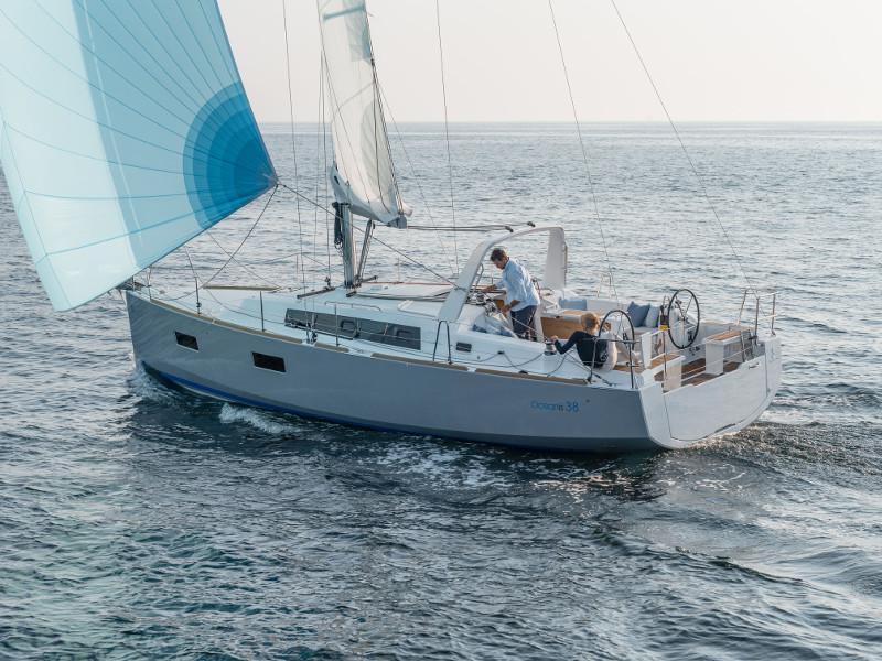 Book yachts online - sailboat - Oceanis 38 - MOIN - rent