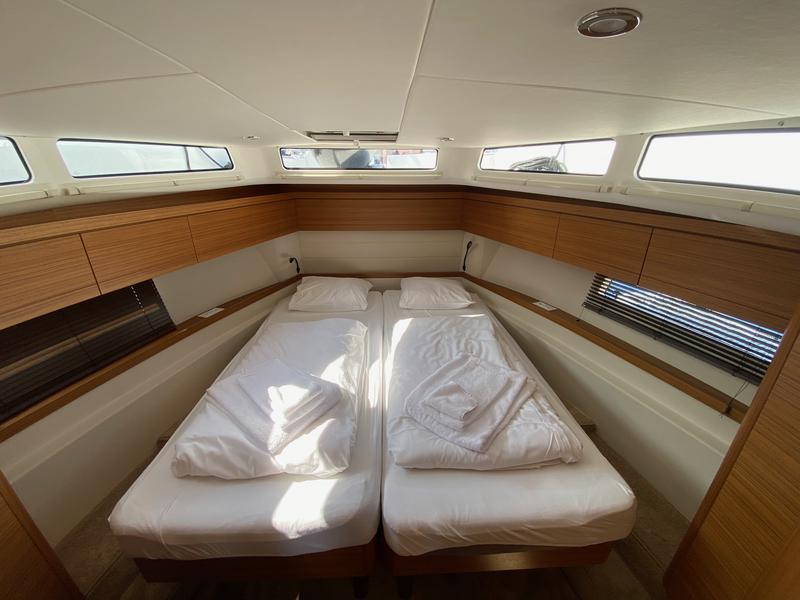 Book yachts online - motorboat - Greenline 39 - Porsgrunn - rent