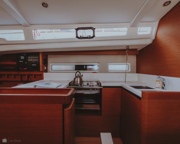 Book yachts online - sailboat - Sun Odyssey 440 - Eleni - rent