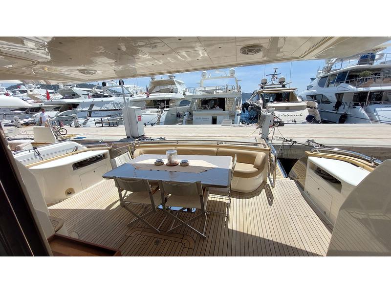 Book yachts online - motorboat - Evo Marine Deauville 760 - My Way  - rent