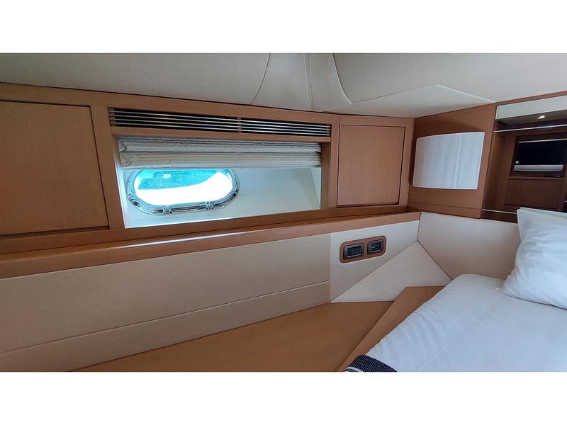 Book yachts online - motorboat - Evo Marine Deauville 760 - My Way  - rent