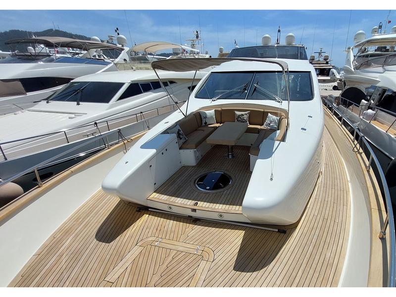 Book yachts online - motorboat - Evo Marine Deauville 760 - My Way  - rent