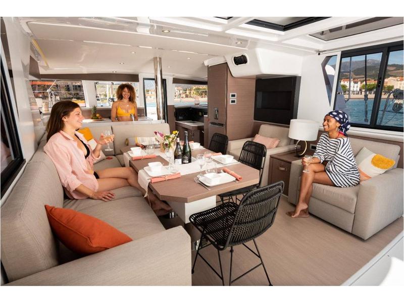 Book yachts online - catamaran - Bali 4.2 - Sah Mat - rent